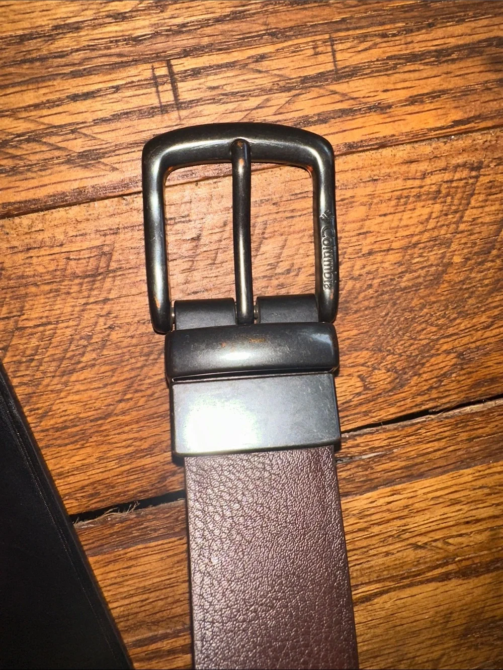 Columbia Men's Dark Brown Leather Belt with Metal Buckle